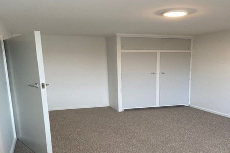 Photo of property in 1/48 Straven Road, Riccarton, Christchurch, 8011