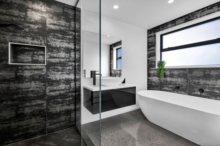 Photo of property in 110 Stockman Road, Tikorangi, Waitara, 4383