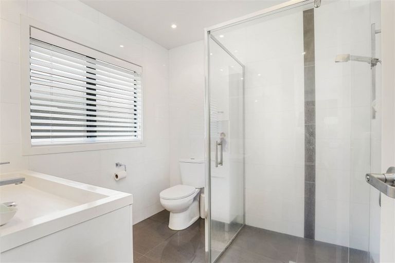 Photo of property in 15 Amokura Crescent, Flagstaff, Hamilton, 3210