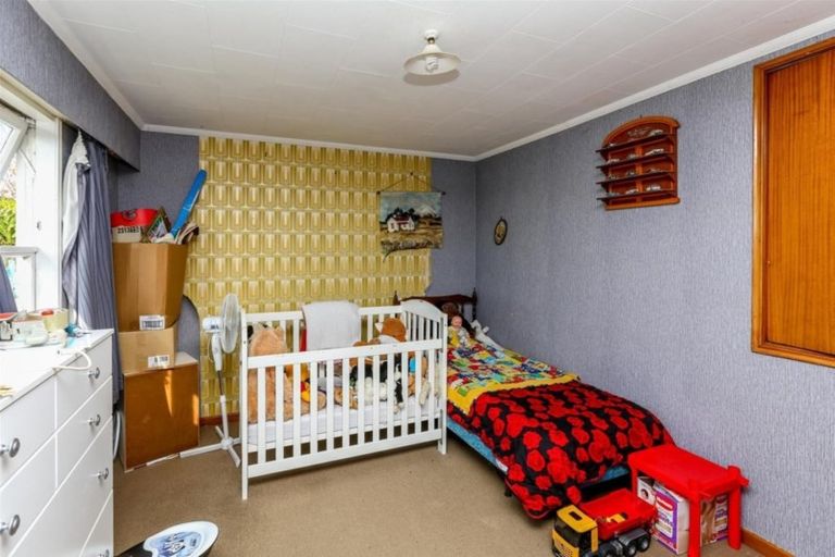 Photo of property in 235 Frankley Road, Frankleigh Park, New Plymouth, 4310