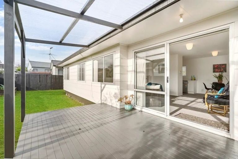 Photo of property in 1/6 Trounson Avenue, Clendon Park, Auckland, 2103