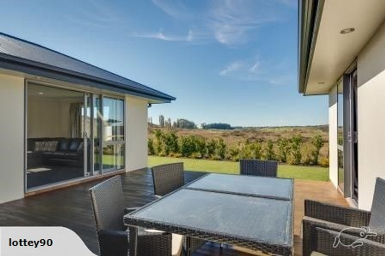 Photo of property in 9 Tiritiri Moana Drive, Pegasus, 7612