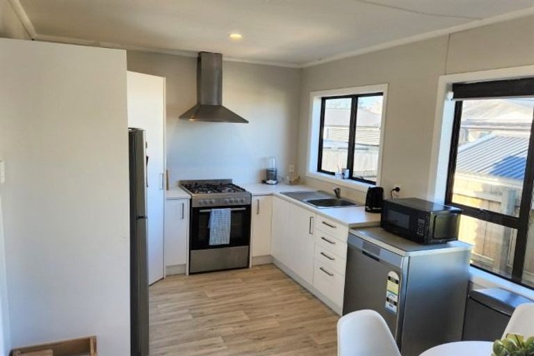 Photo of property in 31 Collins Road, Melville, Hamilton, 3206