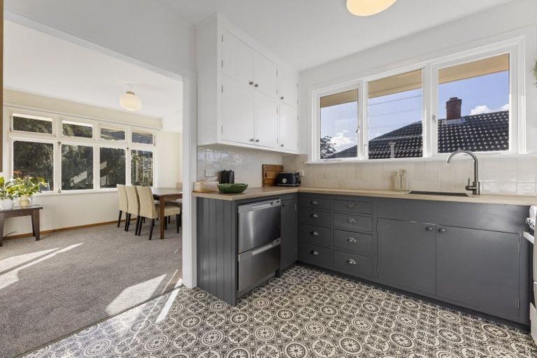 Photo of property in 6 Derwent Street, Helensburgh, Dunedin, 9010