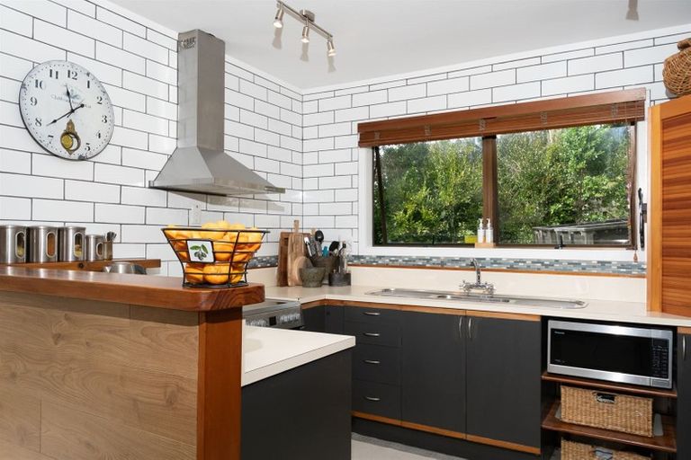 Photo of property in 87 Taha Road, Waimauku, 0881