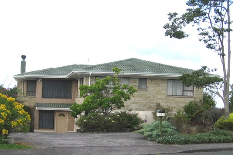 Photo of property in 4 Widmore Drive, Massey, Auckland, 0614