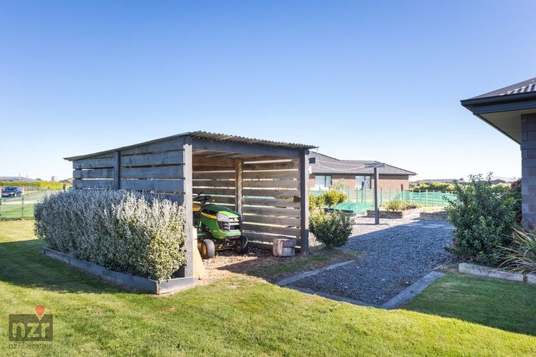 Photo of property in 115 Mount Taylor Drive, Feilding, 4775