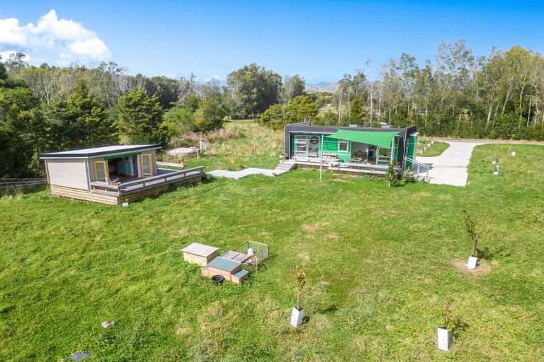 Photo of property in 21 Old Hautere Road, Hautere, Otaki, 5582