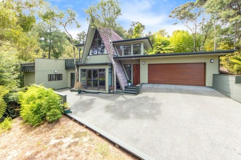 Photo of property in 75 Park Hill Road, Birkenhead, Auckland, 0626