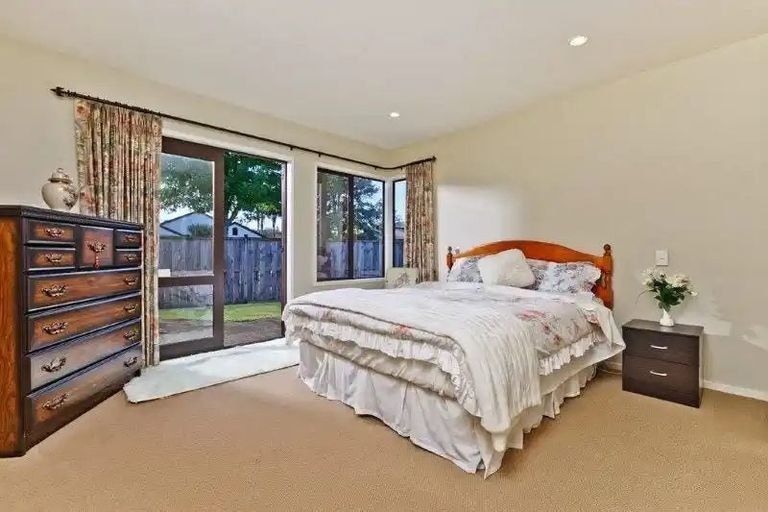 Photo of property in 16 Clemow's Lane, Albany, Auckland, 0632
