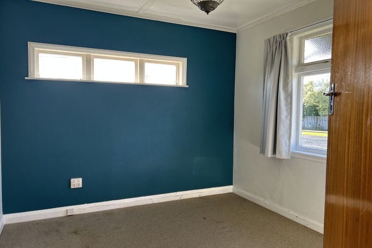 Photo of property in 16 Julia Street, Pahiatua, 4910