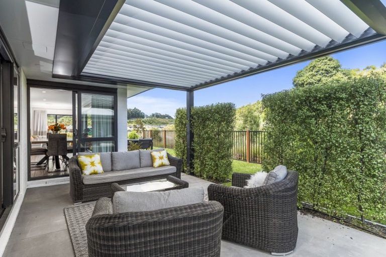 Photo of property in 84 Pakanga Grove, Pyes Pa, Tauranga, 3112