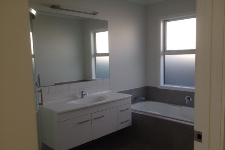 Photo of property in 36 Waimakariri Drive, Te Awa, Napier, 4110