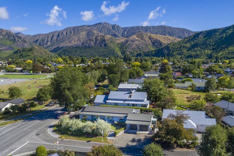 Photo of property in 75 Centennial Avenue, Arrowtown, 9302