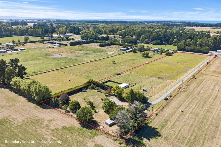 Photo of property in 835 Main Road North, Woodend, Kaiapoi, 7691