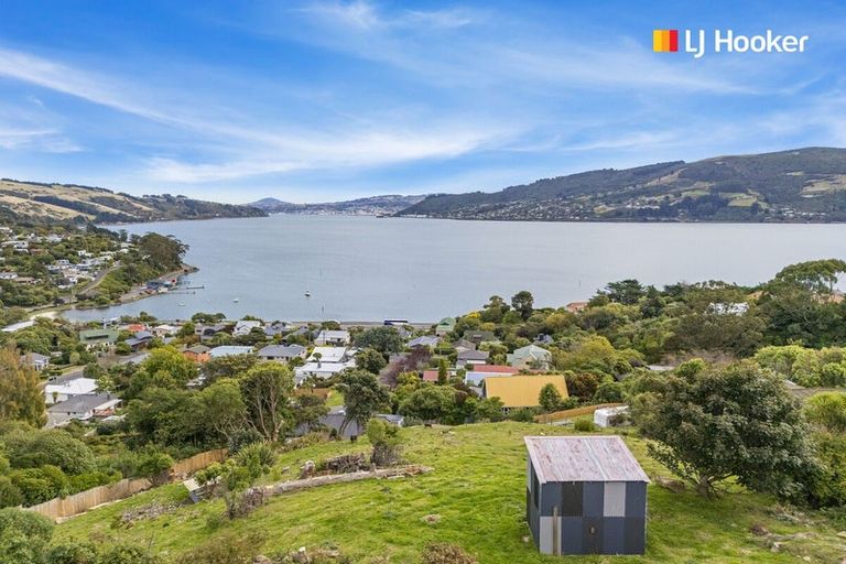 Photo of property in 51 Wharfdale Street, Macandrew Bay, Dunedin, 9014