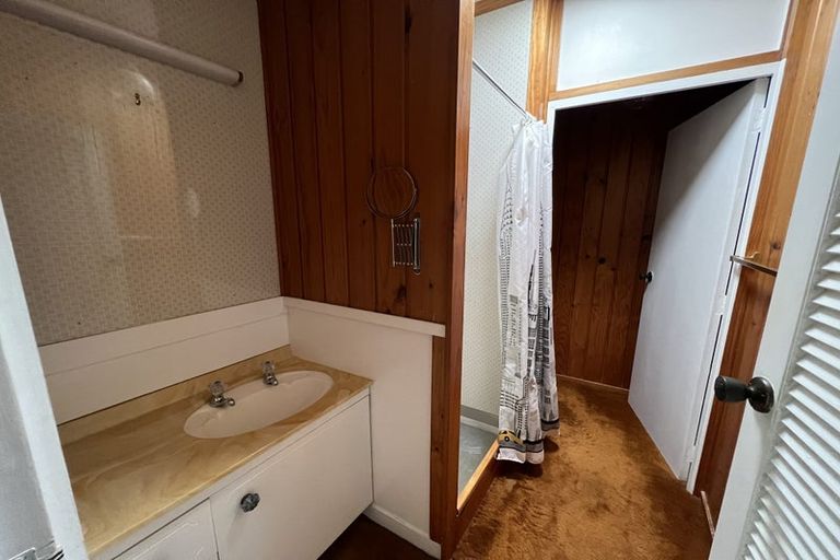 Photo of property in 257 Royal Road, Massey, Auckland, 0614