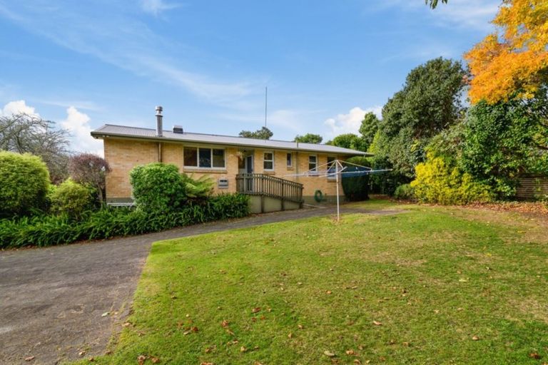 Photo of property in 26 Otonga Road, Springfield, Rotorua, 3015