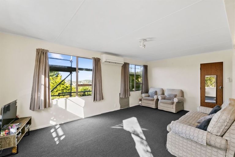 Photo of property in 15b Lenox Grove, Johnsonville, Wellington, 6037