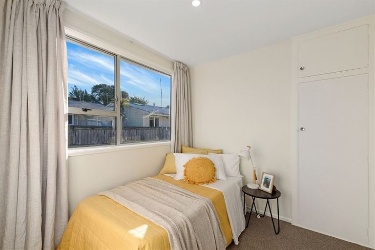 Photo of property in 1/11 Radnor Street, St Albans, Christchurch, 8014