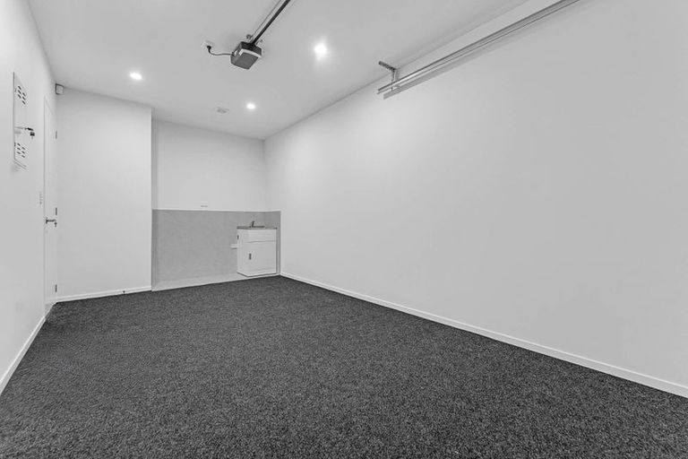 Photo of property in 536c Weymouth Road, Weymouth, Auckland, 2103