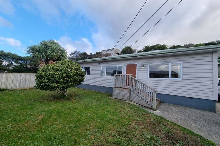 Photo of property in 20 Phillip Street, Johnsonville, Wellington, 6037