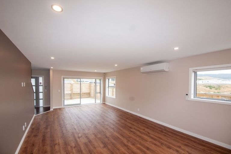 Photo of property in 22 Rochdale Drive, Churton Park, Wellington, 6037