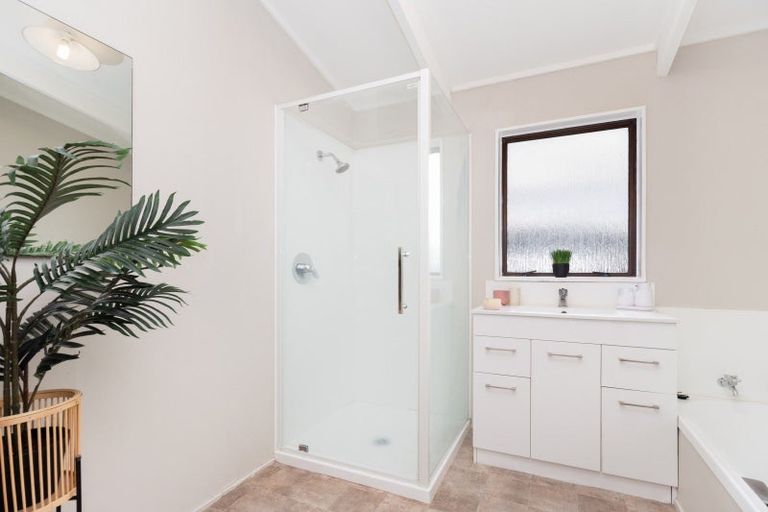 Photo of property in 20 Milton Grove, Owhata, Rotorua, 3010