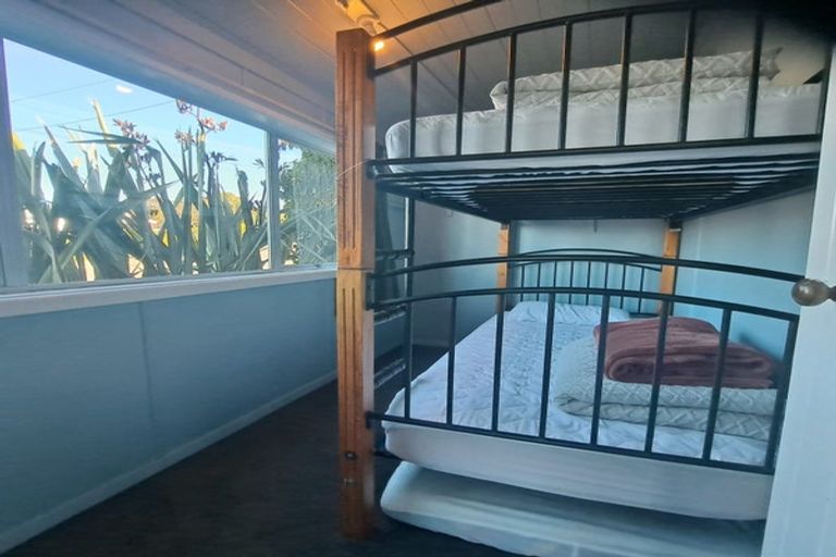 Photo of property in 12 Rata Street, Kaka Point, Balclutha, 9271