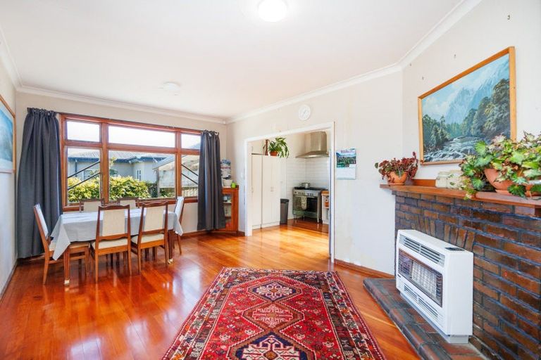 Photo of property in 87 Florence Avenue, Palmerston North, 4414