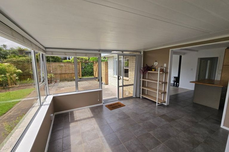 Photo of property in 4 Kiwi Road, Raumati Beach, Paraparaumu, 5032