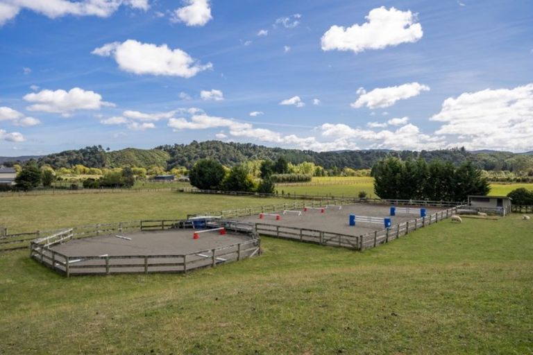 Photo of property in 73 Mangaroa Valley Road, Mangaroa, Upper Hutt, 5371