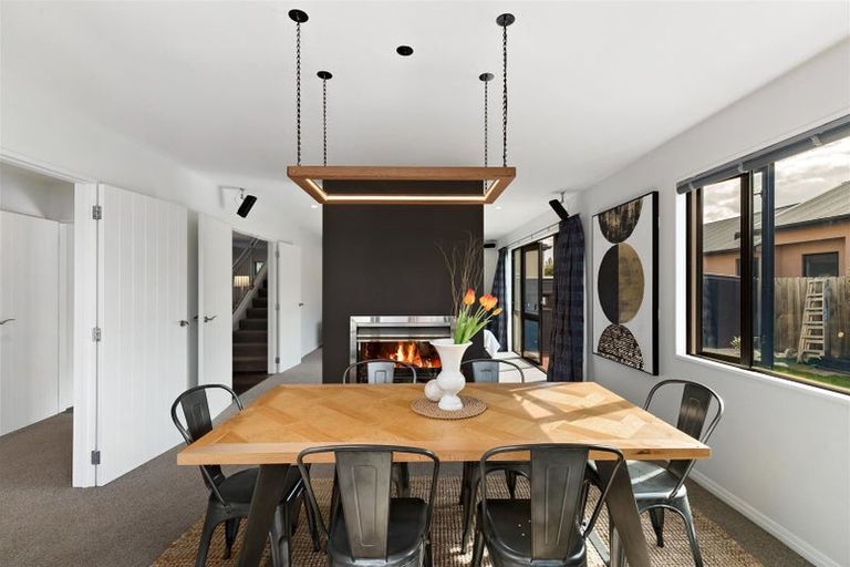 Photo of property in 1 Coburn Place, Lake Hayes, Queenstown, 9304