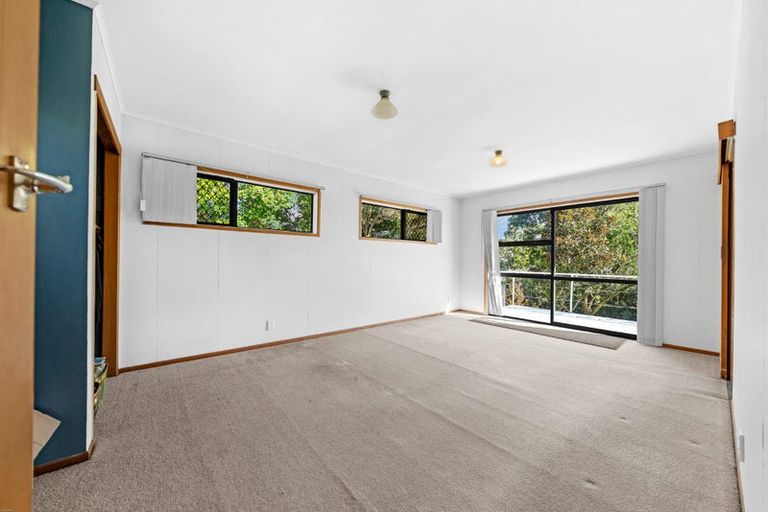 Photo of property in 26 Millbrook Road, Henderson, Auckland, 0612