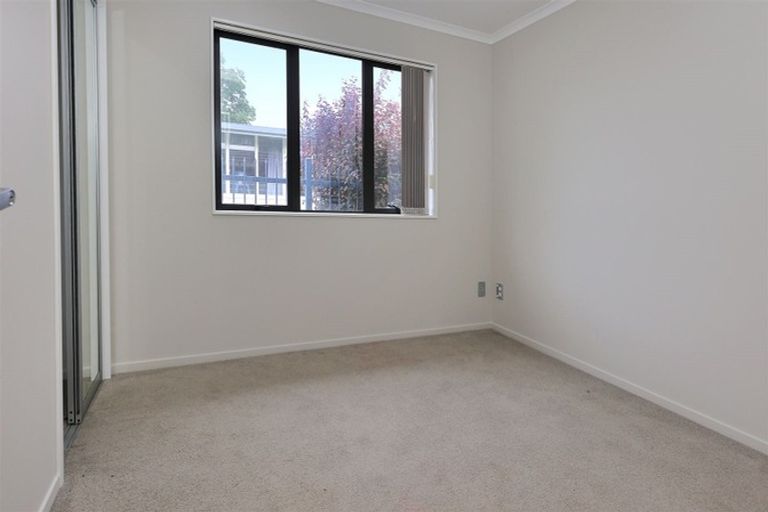 Photo of property in 50b Pinedale Place, Henderson, Auckland, 0610