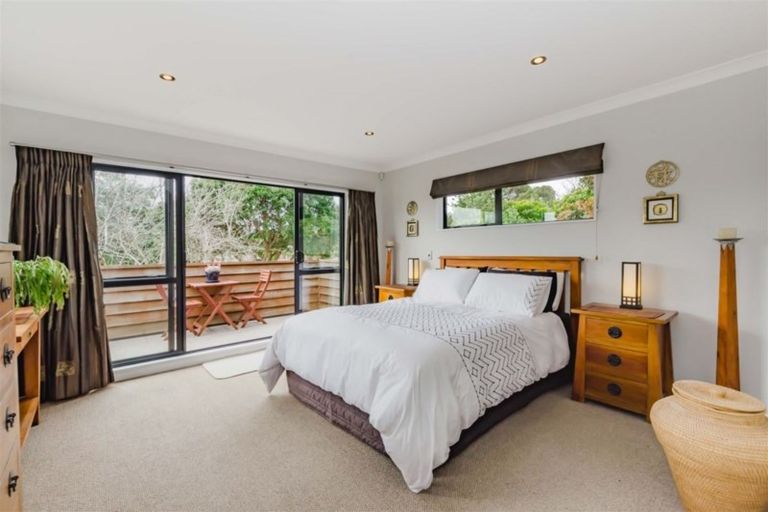 Photo of property in 1b Arawa Street, Raumati Beach, Paraparaumu, 5032