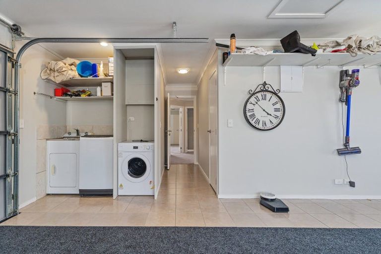 Photo of property in 29 Wells Place, Whitianga, 3510