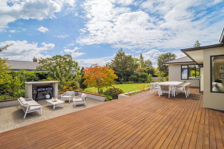 Photo of property in 28 Riccarton Road East, East Taieri, Mosgiel, 9024