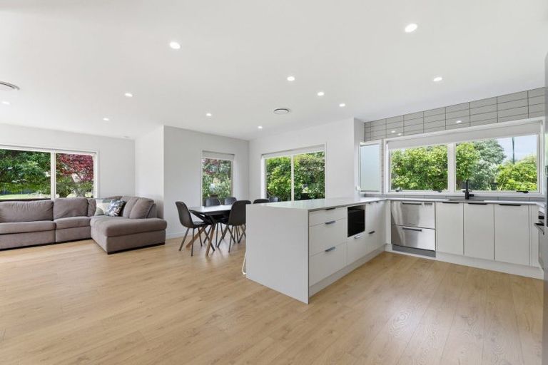 Photo of property in 2 Aranui Drive, Papamoa Beach, Papamoa, 3118