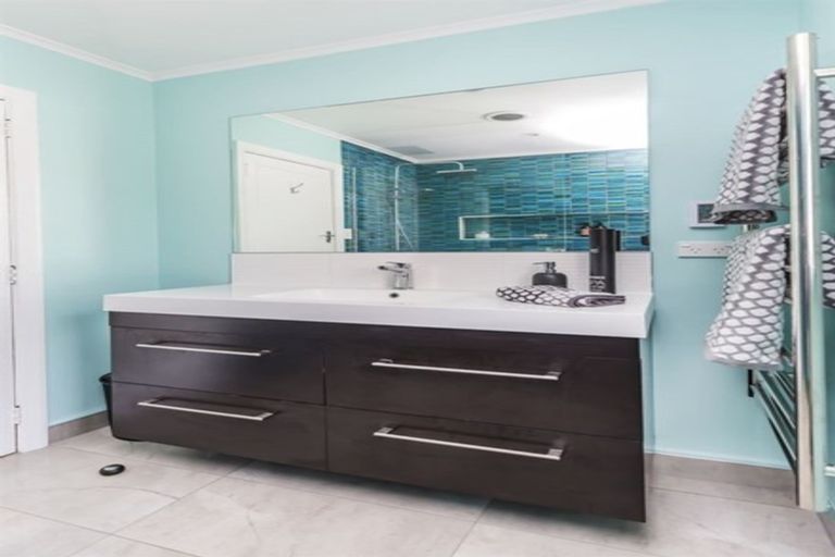 Photo of property in 28 Rotherham Terrace, Miramar, Wellington, 6022