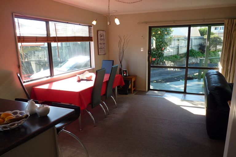 Photo of property in 5b Gillies Avenue, Taupo, 3330