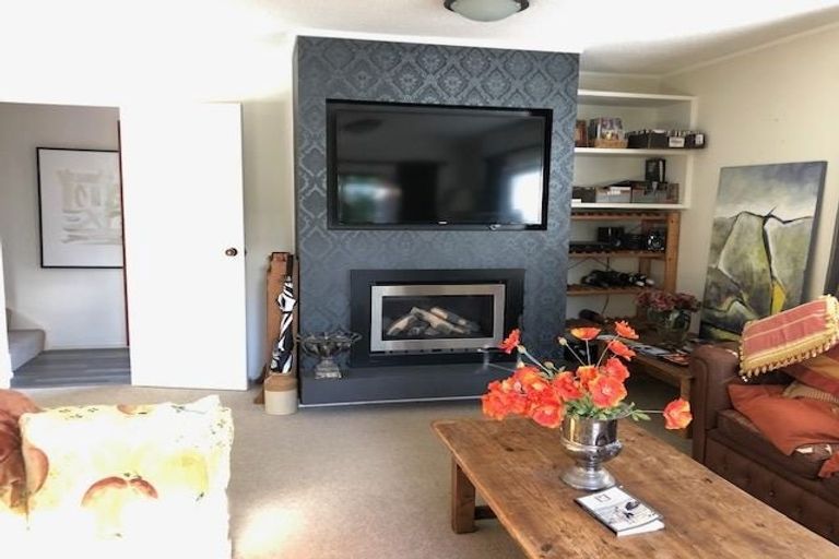 Photo of property in 10/177 Onewa Road, Birkenhead, Auckland, 0626