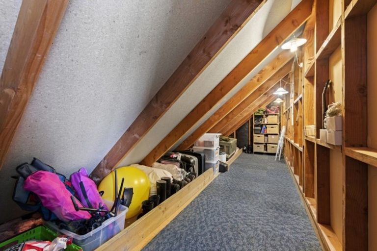 Photo of property in 14 Donegal Grove, Birchville, Upper Hutt, 5018