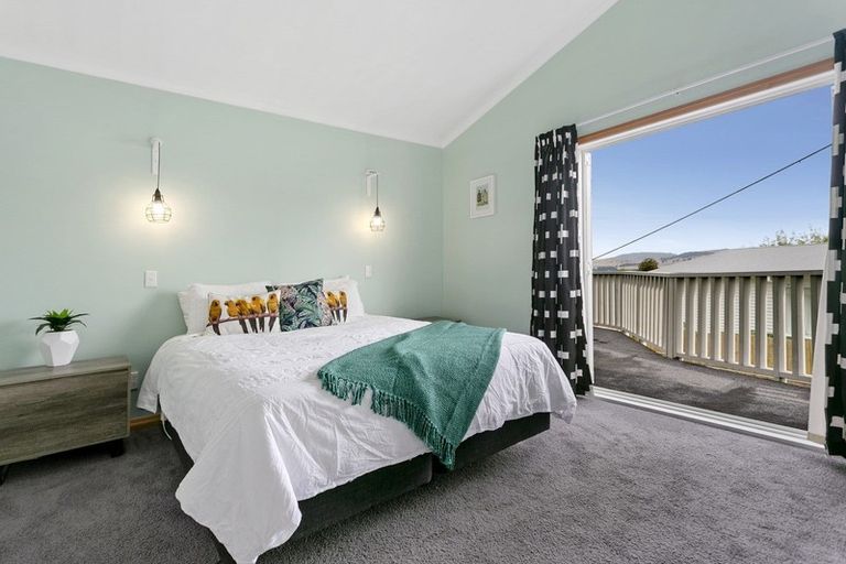 Photo of property in 24 Sunset Street, Hilltop, Taupo, 3330