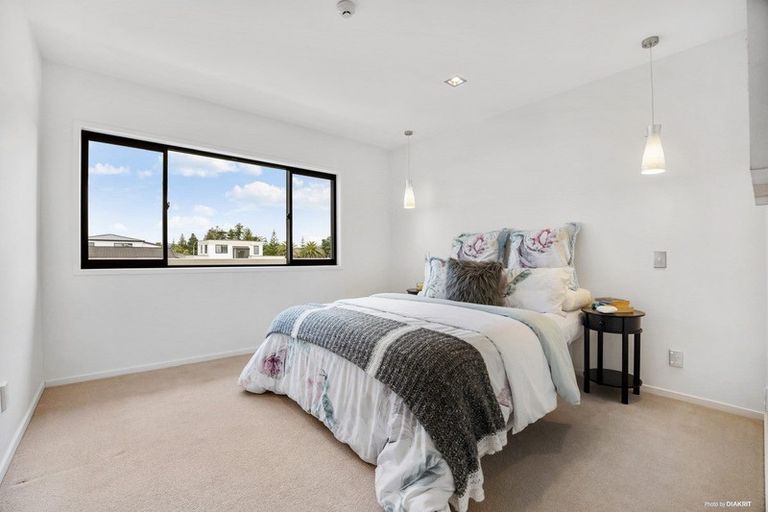 Photo of property in 248c Hibiscus Coast Highway, Orewa, 0931