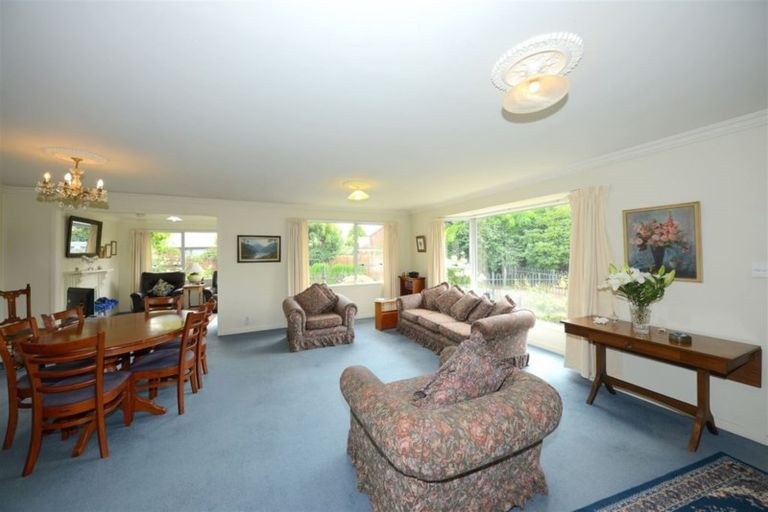 Photo of property in 42 Toorak Avenue, Avonhead, Christchurch, 8042