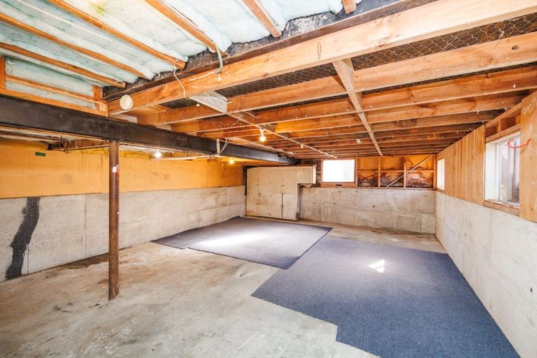 Photo of property in 28 Karina Terrace, Roslyn, Palmerston North, 4414