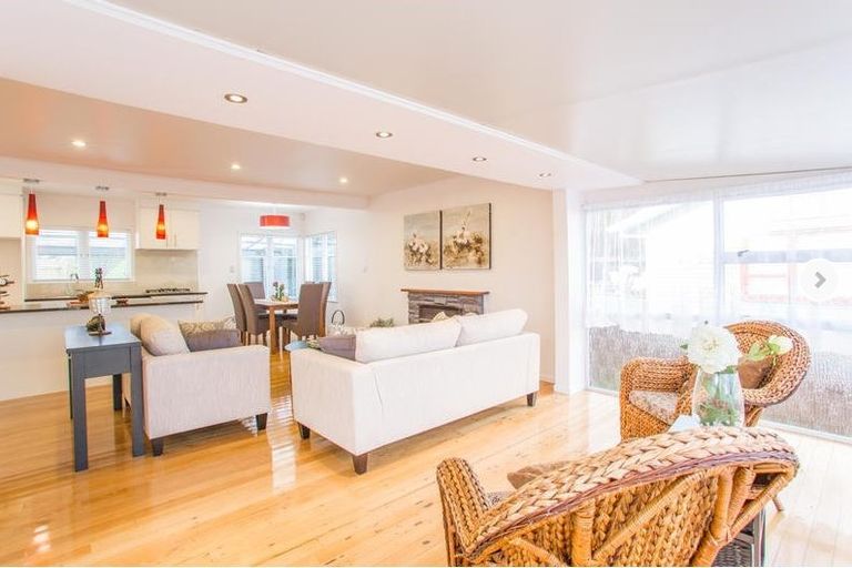 Photo of property in 107 Monarch Avenue, Hillcrest, Auckland, 0627