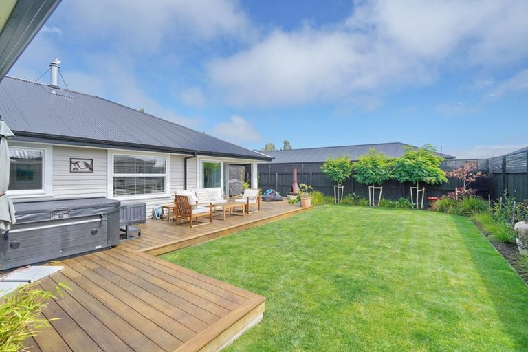 Photo of property in 68 Parsonage Road, Woodend, 7610