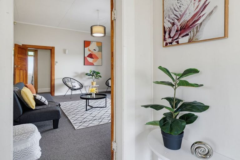 Photo of property in 68 Chelwood Street, Takaro, Palmerston North, 4412